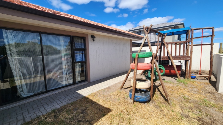 3 Bedroom Property for Sale in Dana Bay Western Cape